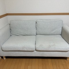 IKEAソファ　北欧デザイン　北欧家具　　ホワイトグレー