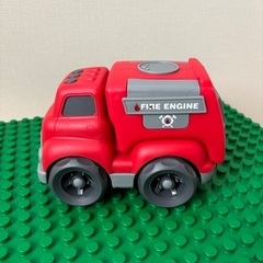 ヨーロッパブランドLENA 車おもちゃ（大）の画像