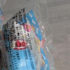 マクドナルドハッピーセット おもちゃ２種（ミッキーマウス＆ハローキティ）の画像