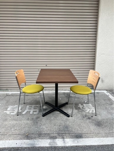 A590♠️カフェテーブルとオカムラ BZチェア2脚のセット カフェセット