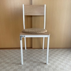 800👉🏻600 値下げしました。IKEAの椅子✨ニトリのクッシ...