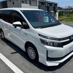 トヨタ ヴォクシー 80系 ハイブリッド 車検あり