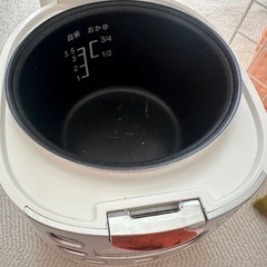 炊飯器の画像