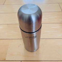 ステンレス水筒2