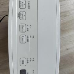 【季節外れ格安】電気温風ストーブの画像