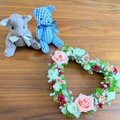 テディベア100円　フラワーアレンジメント200円の画像