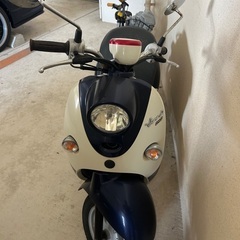 【値下げしました！YAMAHA ビーノ 原付バイク／現状渡し・自賠責付き・ヘルメット付き】の画像