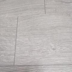 お値下げ！2000円→1750円フローリング、壁紙の画像
