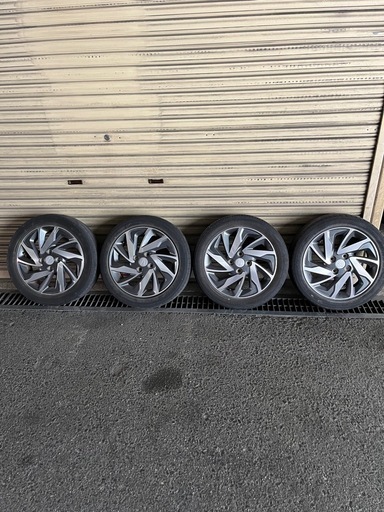 スズキスペーシアカスタム純正15インチ　アルミホイール