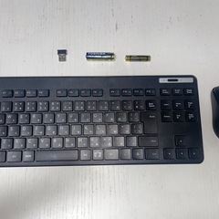 エレコム ワイヤレスキーボード マウス付き TK-FDM109M 