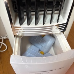 美品☆冷風機　冷たい　2020年製　白　の画像