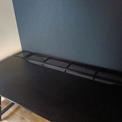 昇降可能パソコンデスクほぼ未使用の画像