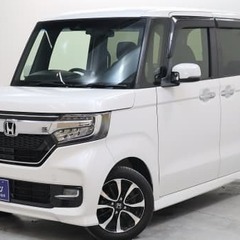  Ｎ　ＢＯＸ 　カスタム　Ｇ　Ｌ　ホンダセンシング🙂‍↕️