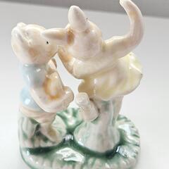 置物　陶器　ウサギ　クマ　ガーデニング小物の画像