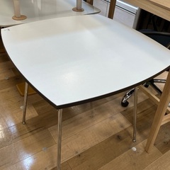 【軽トラック貸出中】ダイニングデーブル