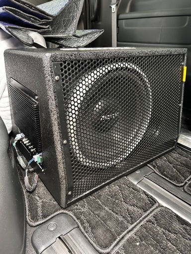 サブウーファー