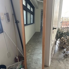 無印良品  木製フレーム姿鏡  ¥300の画像