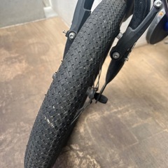 【取引決定】 6/23まで！子供用自転車　16インチ　ヘルメットつき  の画像