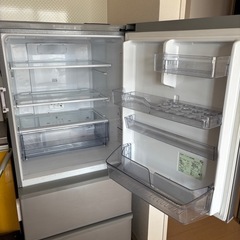冷蔵庫の画像