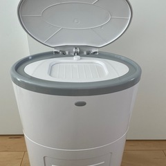 ほぼ新品！！Korbell おむつポット
の画像