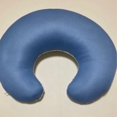 ※近々処分　値段交渉可　値段提示願います ※美品　 授乳クッション　の画像