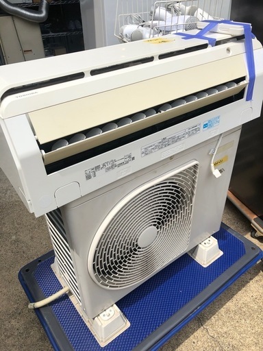 TOSHIBA 東芝　ルームエアコン　2019年製