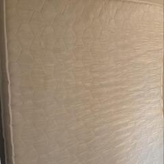 ダブルサイズマットレスの画像