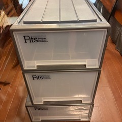 【中古】Fits 3段透明衣装ケース　3個