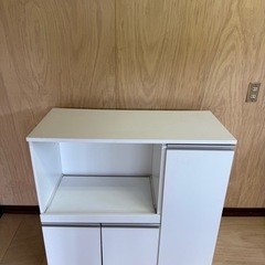 ニトリ　キッチンボード　レンジ台 　　　　食器棚　キッチン収納　...