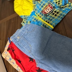 子供服 120cm半ズボン 半袖
アウターの4セット
