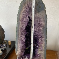 アメジストドーム　天然石　紫水晶　鉱物　鑑賞石　希少の画像