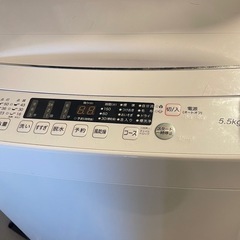ハイセンス 全自動 洗濯機 5.5kg ホワイト HW-K55E 最短10分洗濯 真下排水 予約機能 スリム 風乾燥 強力洗浄 の画像
