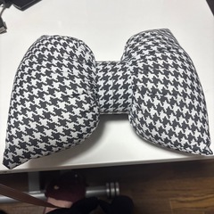 【新品】車シートヘッドレスクッション