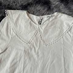 ZARA ザラ　半袖ブラウス　白の画像