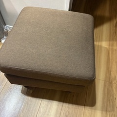 2.5人掛けソファー　ブラウンの画像