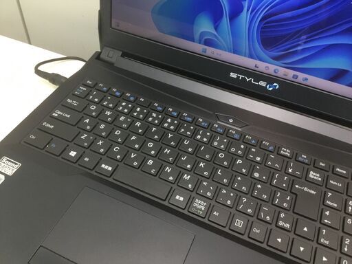?本日の目玉品！【美品】ゲーミングノートPC『超高速・新品SSD・1TB搭載』 最新office2021付属 管理No2