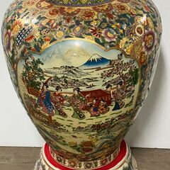 大型壺115cm 年代物三段飾壺　伝統工芸品　大和絵の画像