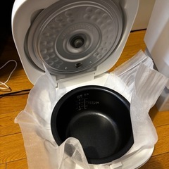 2024年式　未使用品炊飯器の画像
