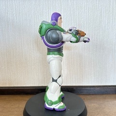 バスライトイヤー　フィギュアの画像