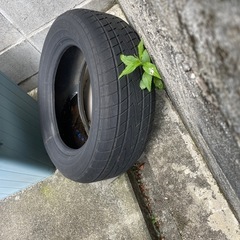 廃止タイヤ　1本の画像