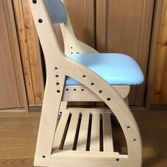 子供学習椅子の画像