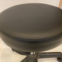 スツール キャスター付きの画像