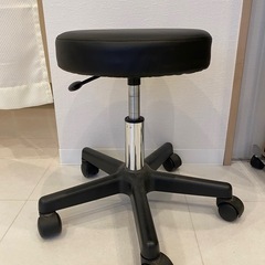 スツール キャスター付きの画像