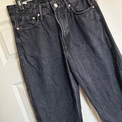 H&M メンズ Loose Fit デニムの画像