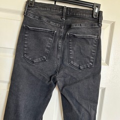 Abercrombie & Fitch ダメージスキニーデニムの画像