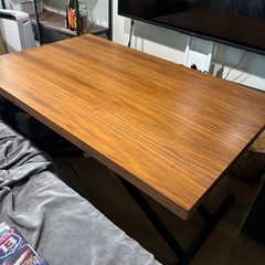 昇降式テーブルの画像