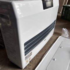 2016年 コロナ FFファンヒーター FF-WG4016Y　の画像