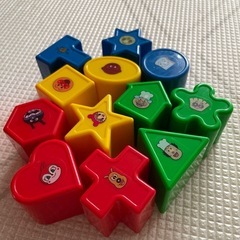 【状態良】アンパンマンの育脳まるまるパズルの画像