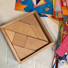アンパンマン知育パズルの画像