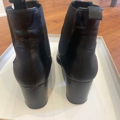 Fabio Rusconi ショートブーツ24cm
の画像